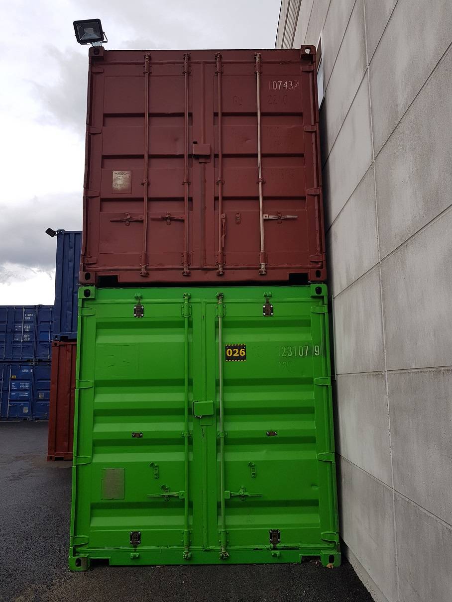 Louer un container pour stocker du mobilier à Marseille Est