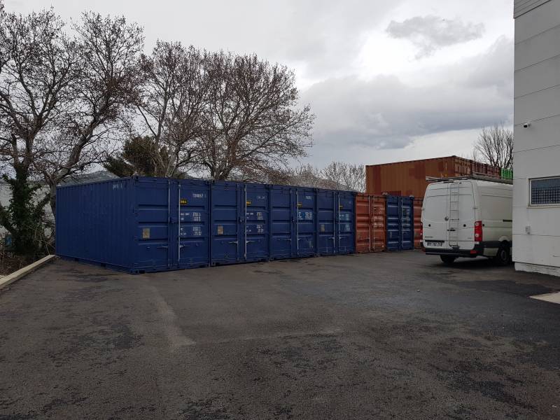 zone de stockage à Aubagne